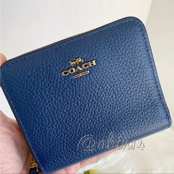 NWT Coach Leather Small Bifold Wallet - Picture 2 of 7